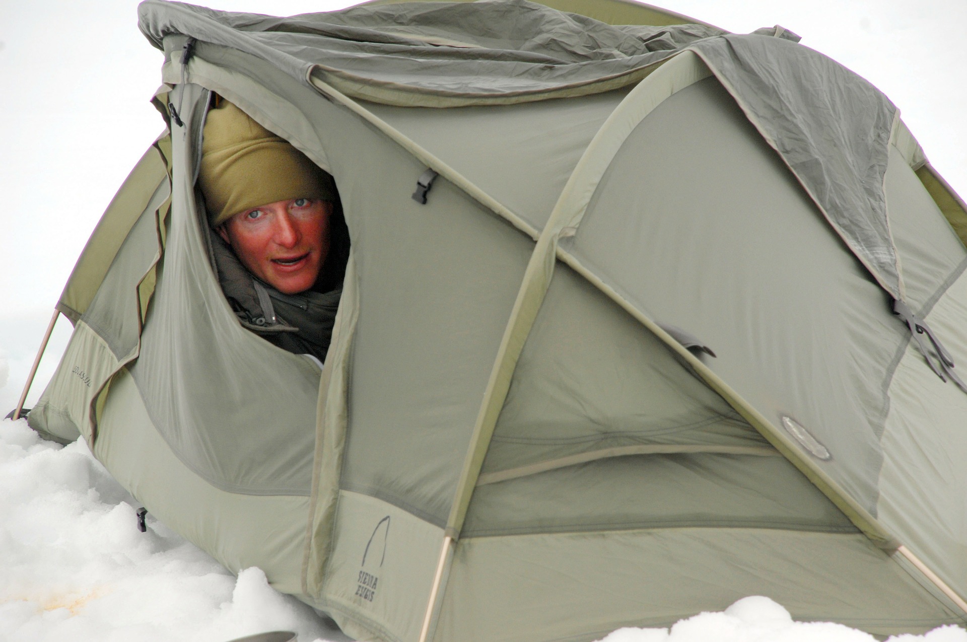 How to Stay Warm in a Tent